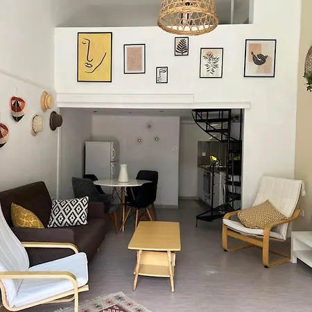 Tetrapoleos Loft Location *